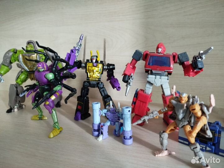 Фигурки Transformers Hasbro Legacy & Studio