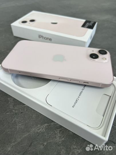 iPhone 13, 256 ГБ