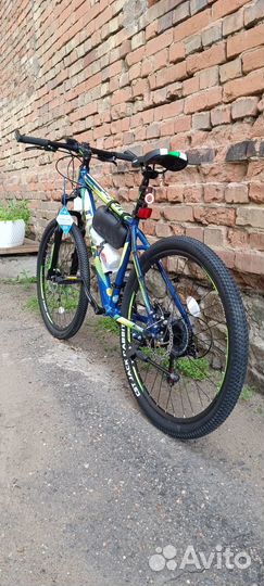 Велосипед горный Trinx Majestic M136 26.0''