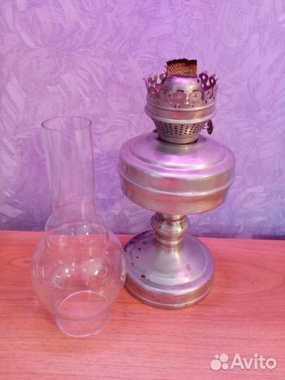 Лампа керосиновая