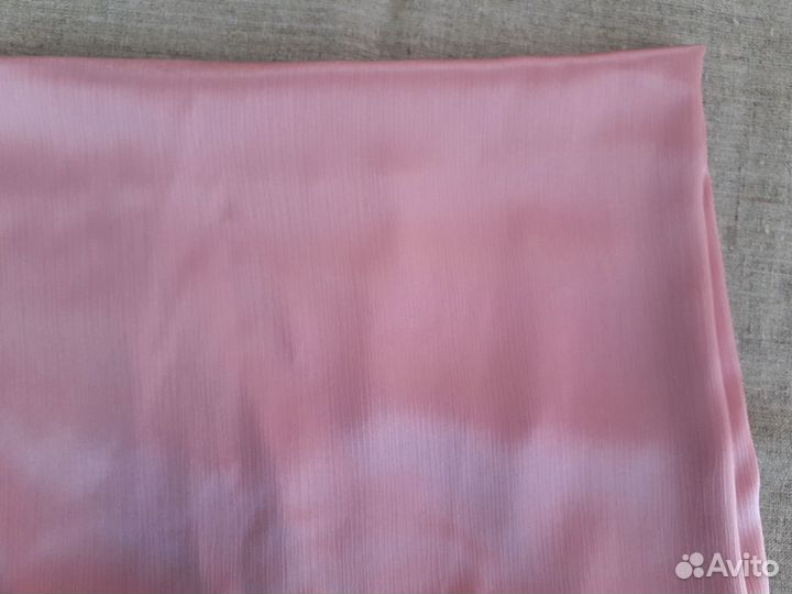 Шелковая ткань