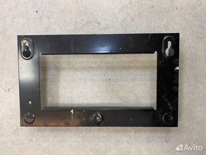 Настенное крепление KX-TDA100 (KX-tde100ru)