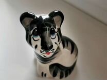 Фарфоровая статуэтка Тигр