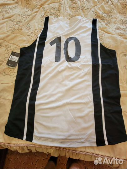 Новый комплект баскетбольной формы Nike