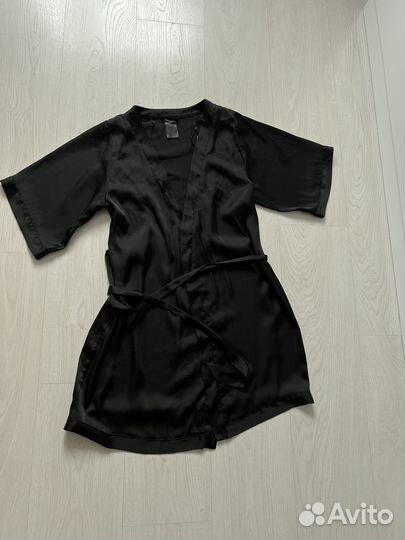 Шелковый халатик HM