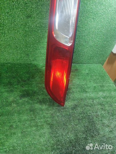 Фонарь задний левый Ford Focus 2