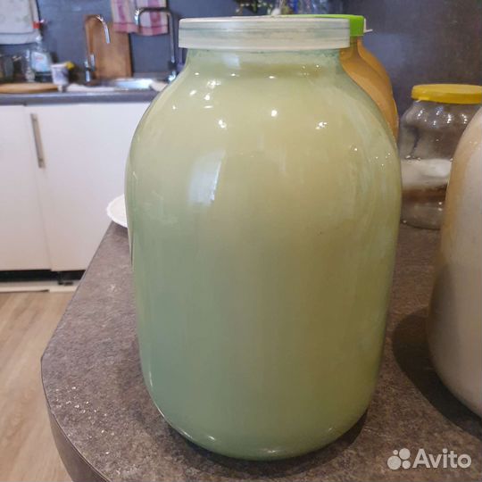 Мед, пыльца