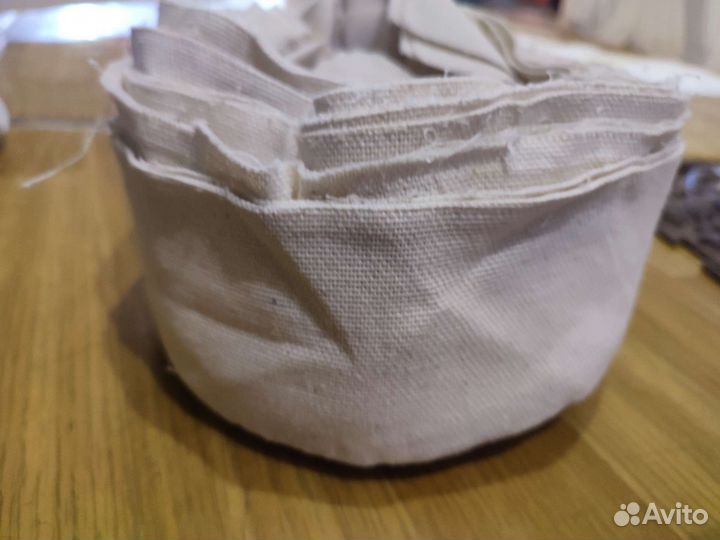 Лоскутки ткани, остатки от раскроя