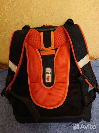 Школьный рюкзак для мальчика+пенал