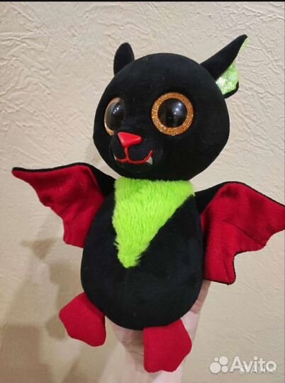 Большой пакет крупных и средних игрушек