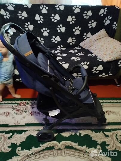 Прогулочная коляска