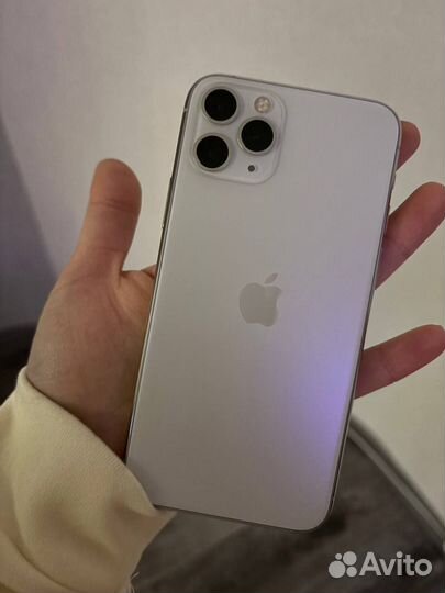 iPhone 11 Pro, 256 ГБ
