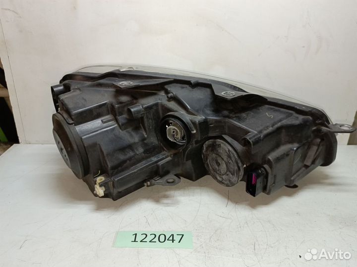 Фара левая Volkswagen Golf 6 VI (2008-2016)