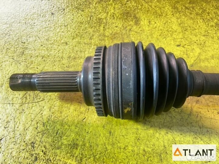 Привод передний левый toyota funcargo