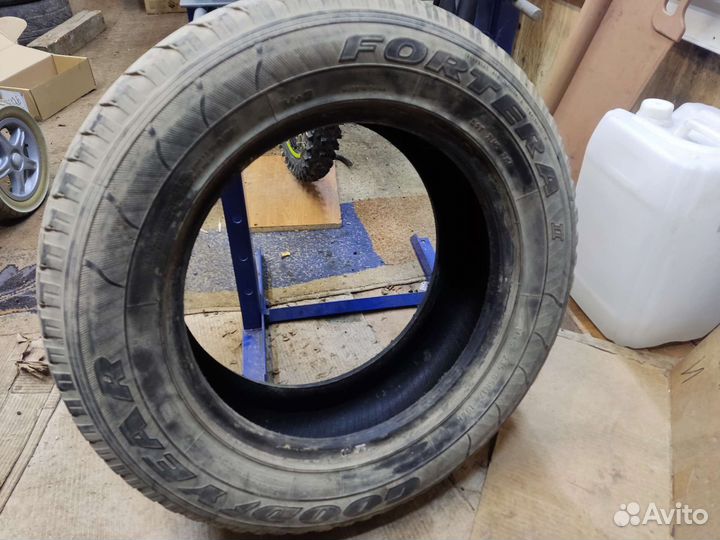 Goodyear Fortera II 235/65 R17