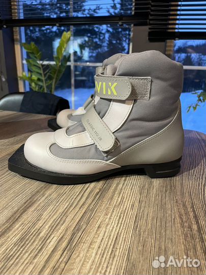 Лыжные ботинки