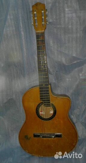 Гитара акустическая (б-у, под настройку, нет струн