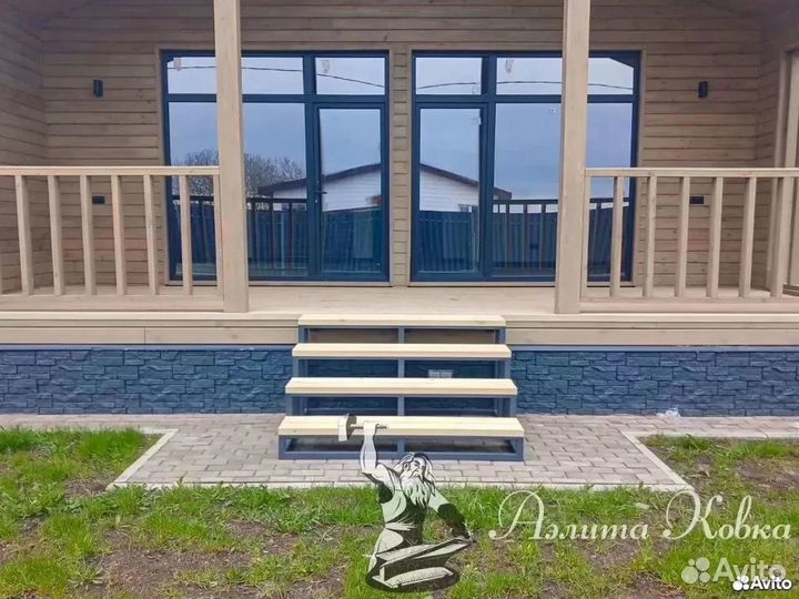 Крыльцо-тумба металлическое