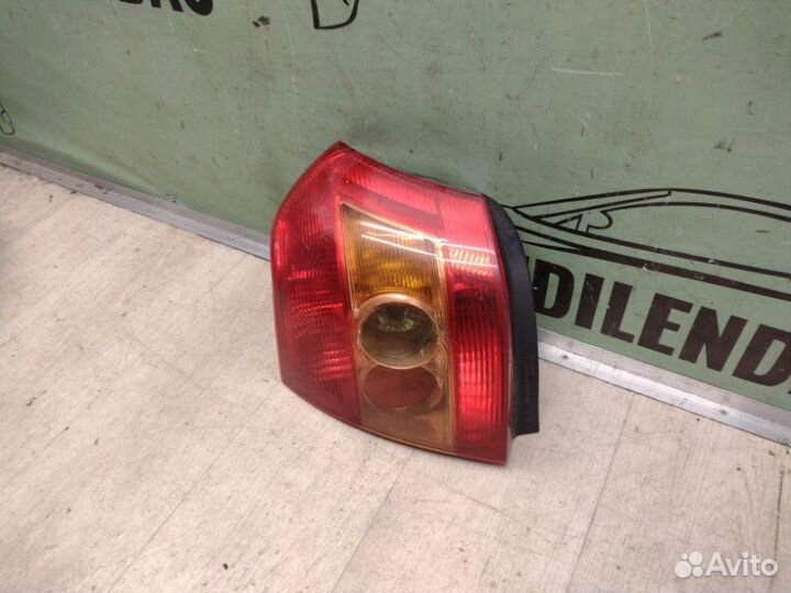 Фонарь задний левый Toyota Corolla E12 / 120