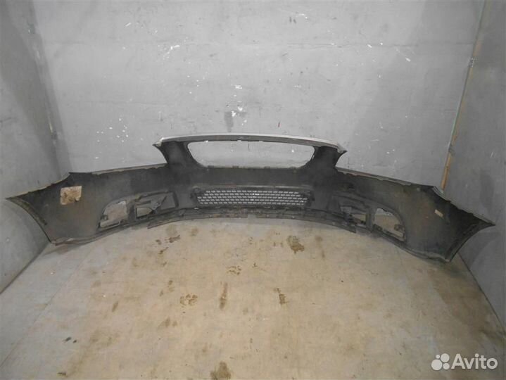 Бампер передний от Volvo V70 2007-2013