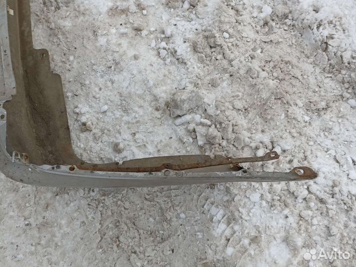 Бампер задний Nissan Maxima A33