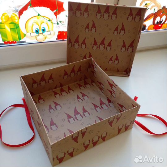 Коробка подарочная новогодняя 