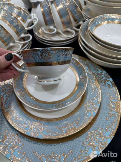 Чайно-столовой сервиз на 12 персон