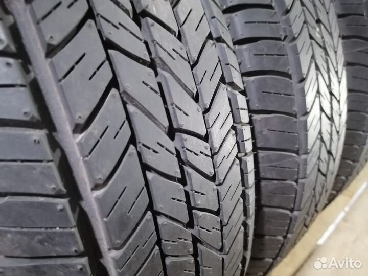 Dunlop Grandtrek ST20 215/65 R16