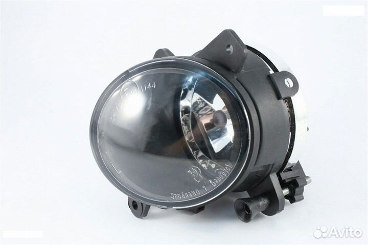 Противотуманная фара левая