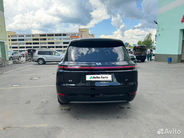 LiXiang L9 1.5 AT, 2023, 15 000 км