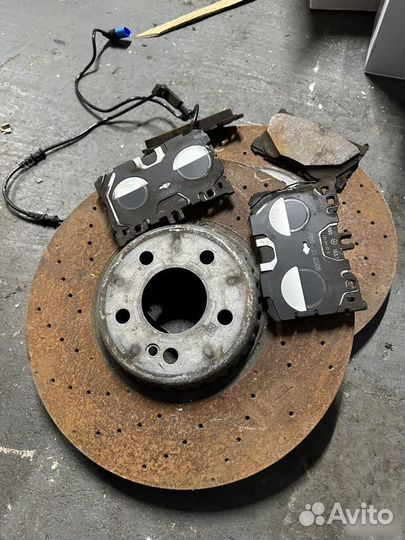 MB GLC тормозные диски и колодки 360мм AMG пакет