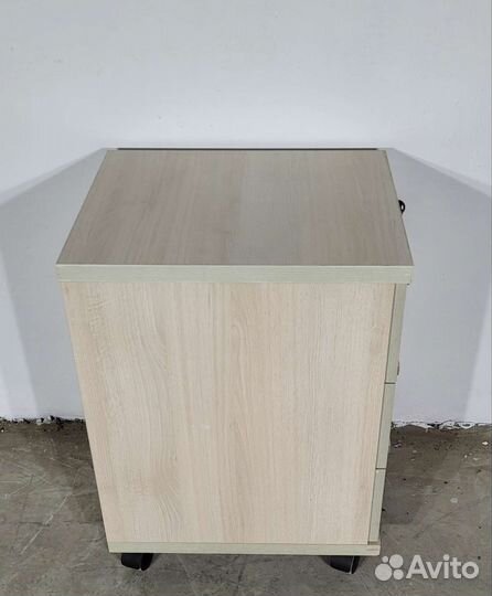Тумба выкатная