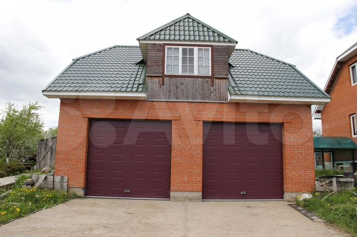 Дом 383 м² на участке 13 сот.