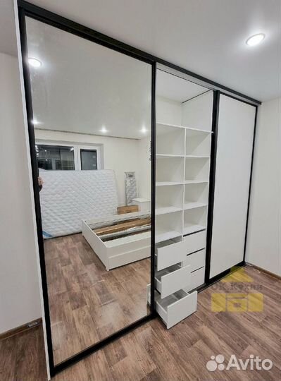 Шкаф для одежды