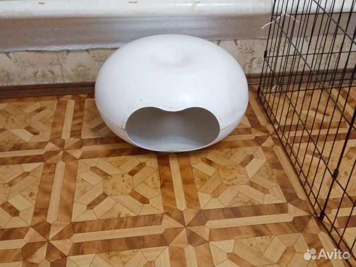 Домики и вольеры