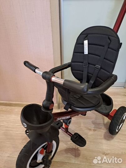 Детский велосипед с родительской ручкой