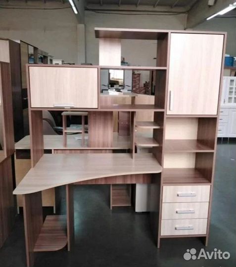 Стол компьютерный шимо