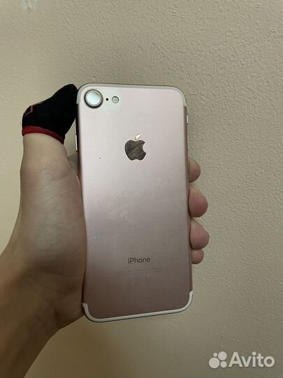 iPhone 7, 32 ГБ