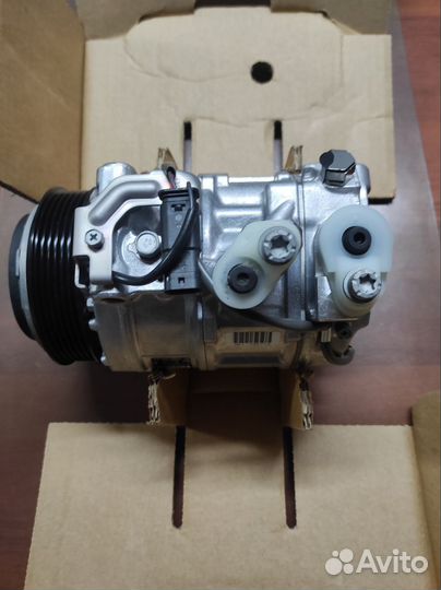 Компрессор кондиционера Mercedes A0008303202
