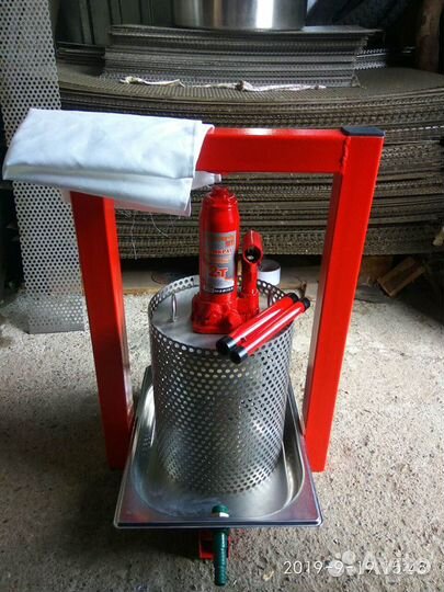 Пресс-соковыжималка на 8 и 13 литров