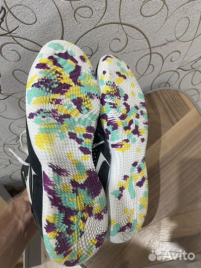 Футзалки Nike