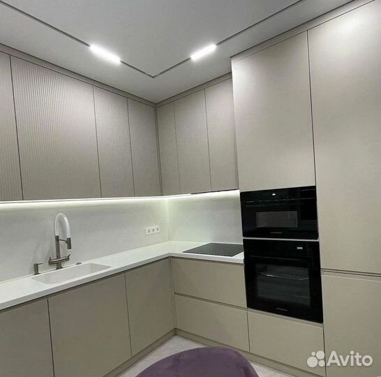 Кухня под заказ от фабрики