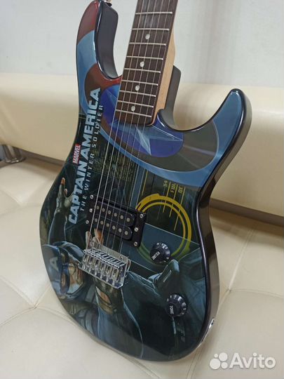 Peavey Limited Marvel Rockmaster Captain America