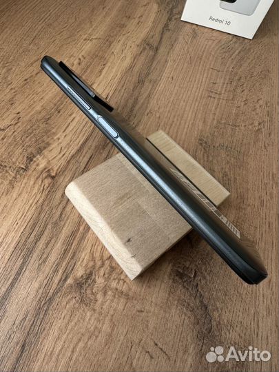 Xiaomi Redmi 10, 4/64 ГБ