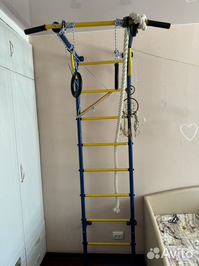 Детская шведская стенка