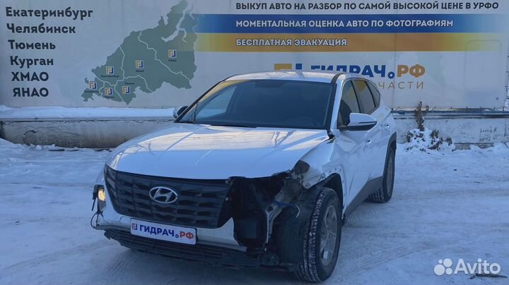 Накладка торпедо Hyundai Tucson 84760N9100NNB