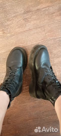 Ботинки зимние,туфли, кроссовки бежевые