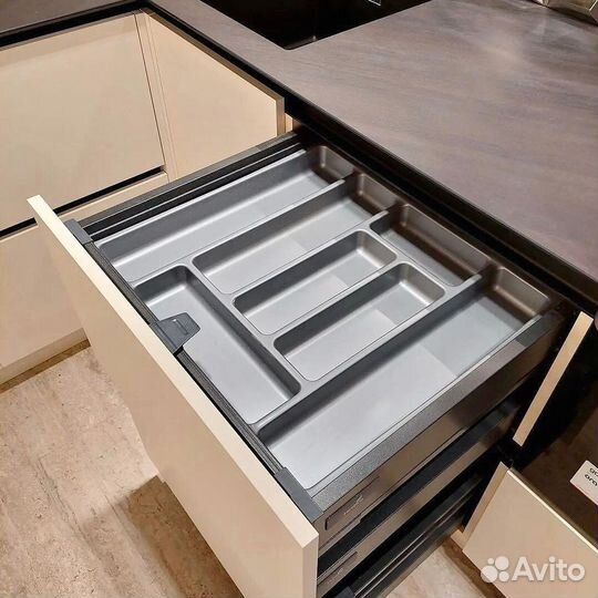 Кухня на заказ по индивидуальному проекту