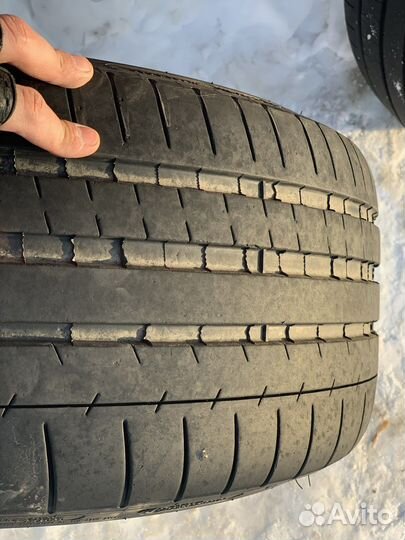 Michelin Pilot Super Sport 255/30 R20 и 305/25 R20