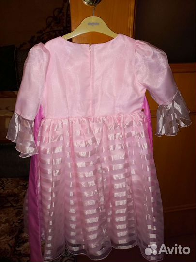 Платье детское праздничное